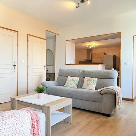 L'ecole Buissonniere - Complex Μπαγιέ